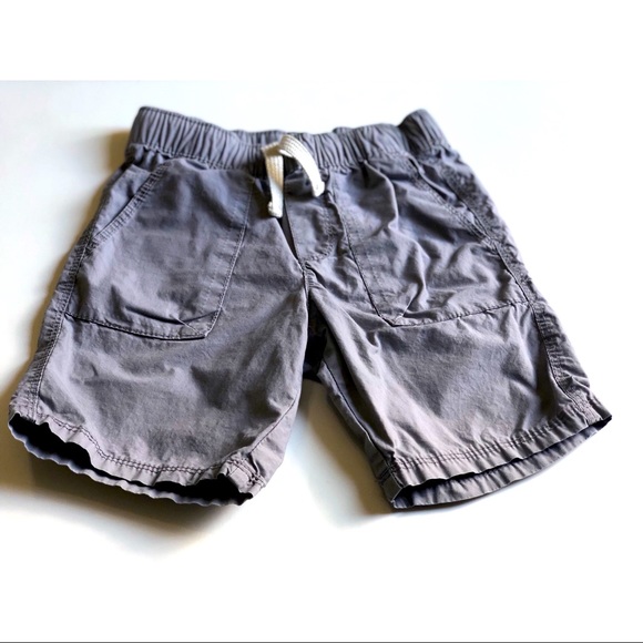 Old Navy Grey Shorts - 4T - Picture 2 of 2